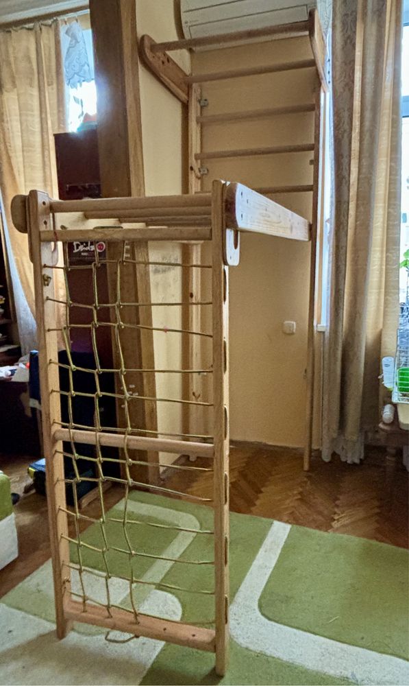 Шведская стенка деревянная с турником: 1 200 грн. - Атлетика / фітнес ...
