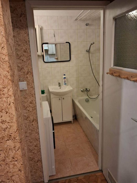 Wynajmę mieszkanie  2 pokojowe - Widok 5