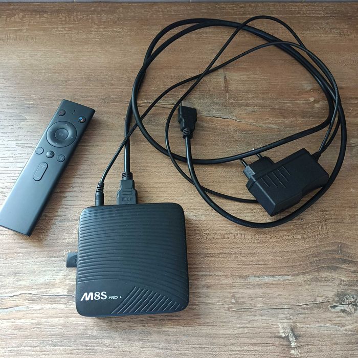 Смарт приставка с голосовым управлением Mecool M8S Pro L 3/32Gb