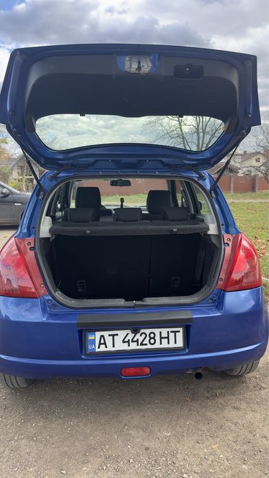 Продам Suzuki Swift 2006 p.