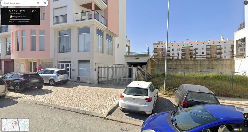 Arrenda-se Garagem no Laranjeiro, Almada