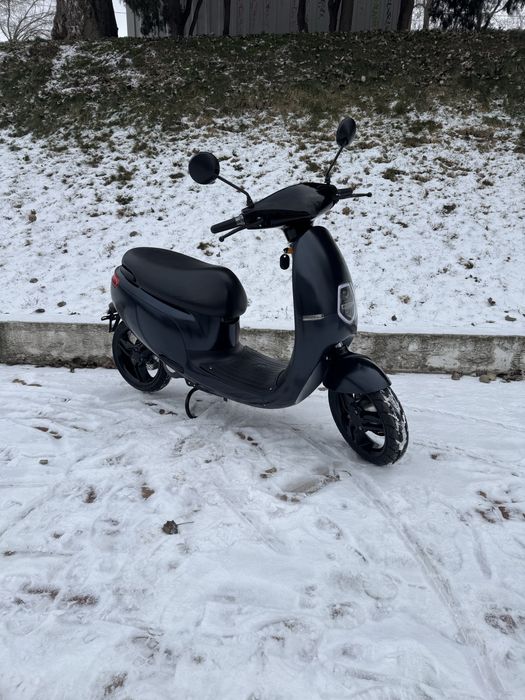 Електроскутер Ecooter E1R (black), скутер, мопед, байк