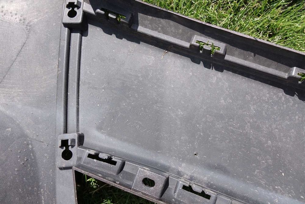 Mitsubishi asx lift 2013- zderzak przód oryginał