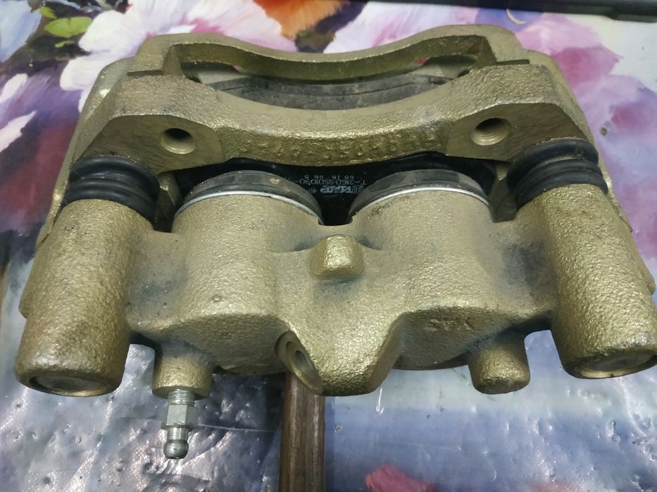 Суппорт тормоза передн. лів. УАЗ 3163. Торг-Патриот,3160-Симбир,315195