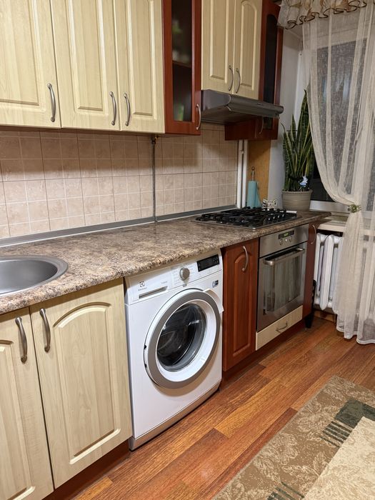 Пропонується до продажу 3-кімнатна квартира загальною площею 73 м²