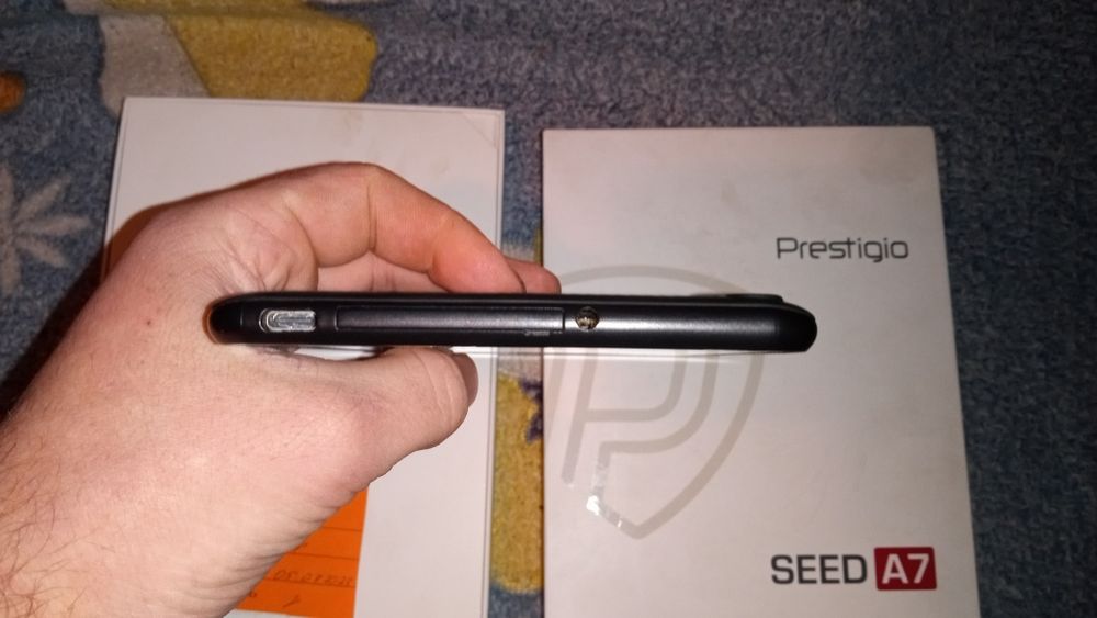 Prestigio seed A7 триснув дисплей