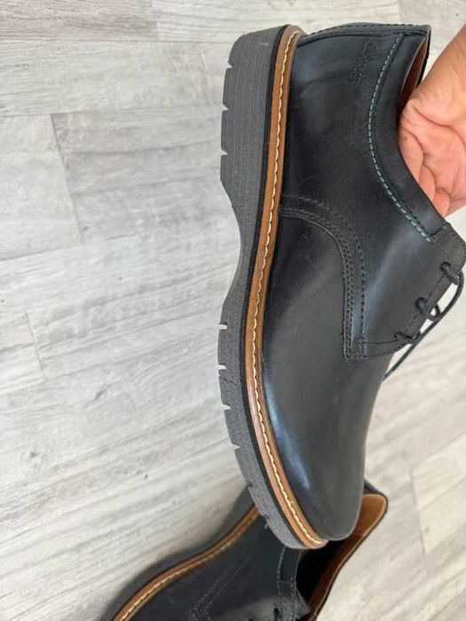 Sapatos Clarks 1825 Newkirk Plain Pretos   42,5
