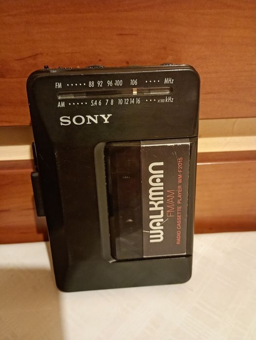 Walkman Sony WM-F2015