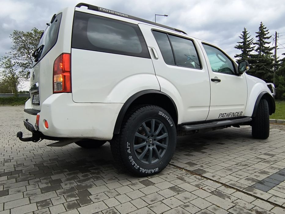 Nissan pathfinder r 51 polift