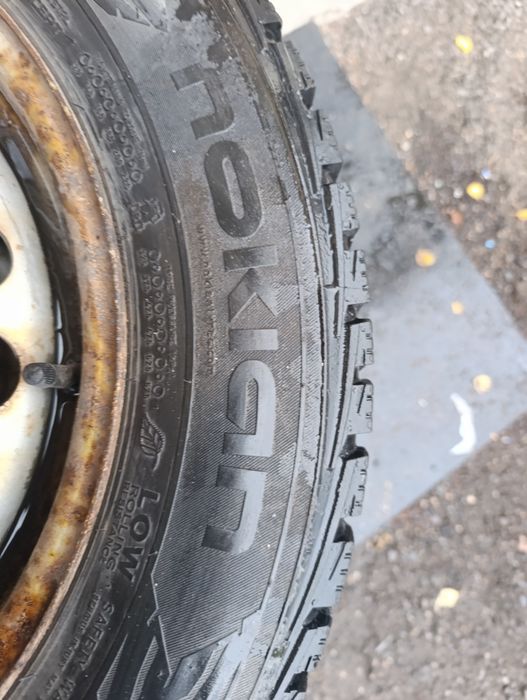 Koła 5x120 opony 205/65/16C Nokian zima