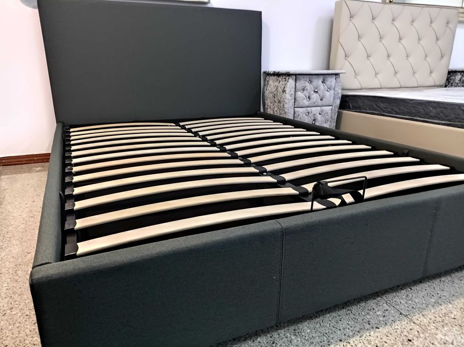 Cama com arrumação + cabeceira Novo Paga na ato entrega Envio gratis