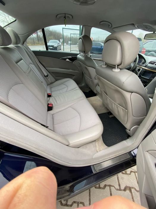 Продам Мерседес W211