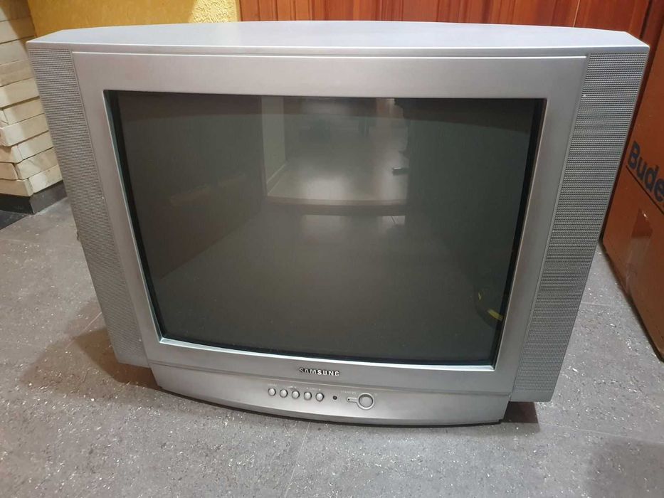 Телевізор Samsung CZ-21D83N