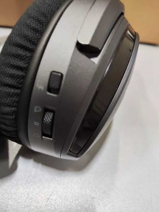 Auscultadores Asus Rog Fusion II 500 - Como novos