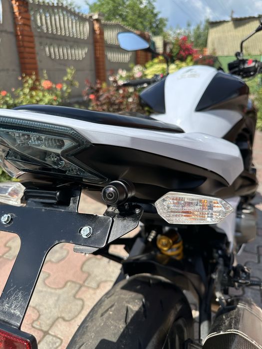 Kawasaki z800 офіціал