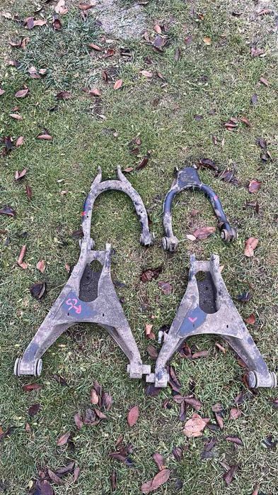 Ричаги задні а6 с5 Quattro allroad ричаг верхній нижній