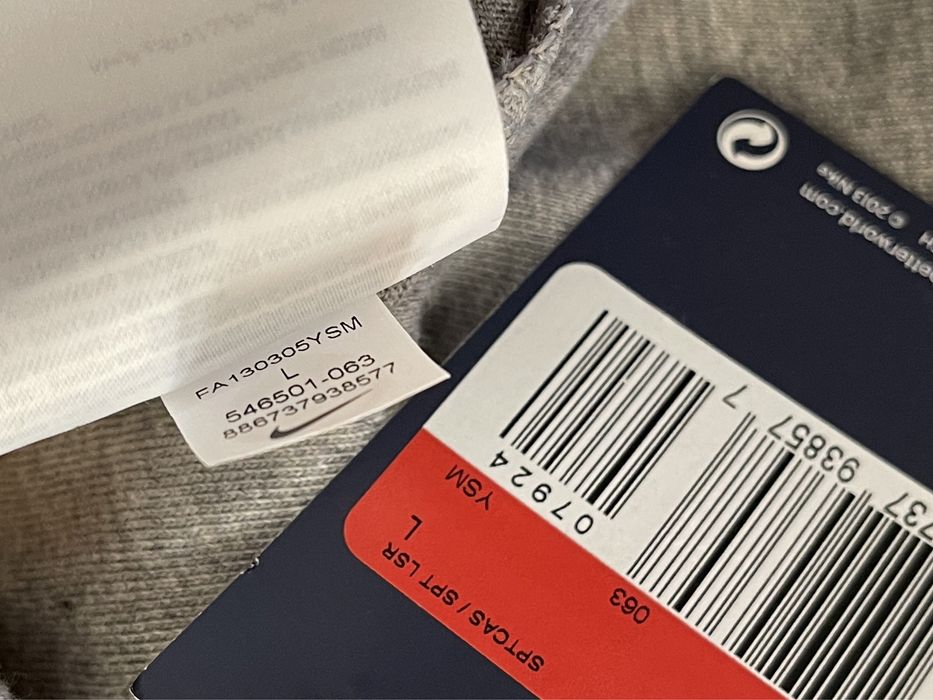 T Shirt  Nike homem tamanho L  nova com etiquetas