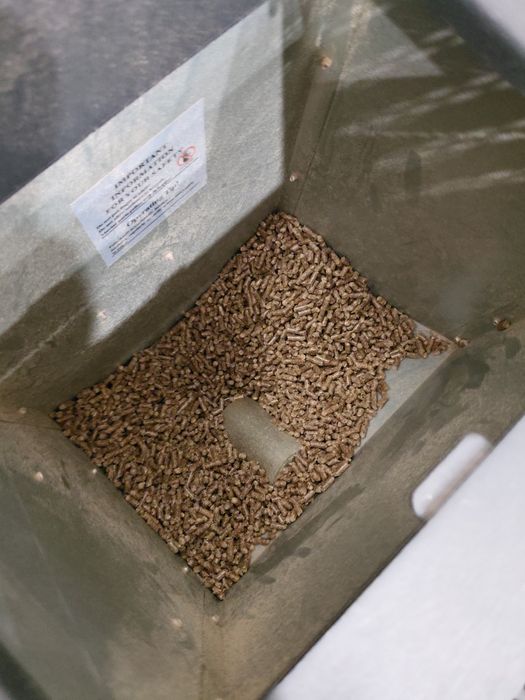 Salamandra a pellets