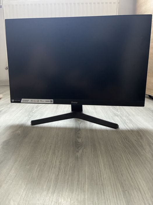 Monitor  iyama