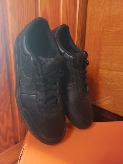Кросівки/кеди чоловічі Nike Court Shot