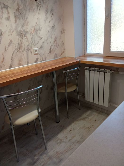 1к.кв біля 4 невідкладної допомоги