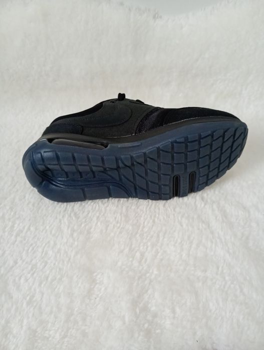 Sneakersy chłopięce Nike air max motif 35,5