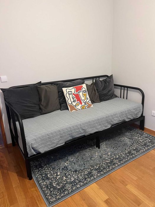 Cama IKEA FYRESDAL / Sofá-cama extensível com 2 colchões IKEA Åsvang 80x200