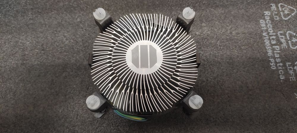 Кулер для процесора Intel (E97379-003) socket 1155/1156/1150/1151