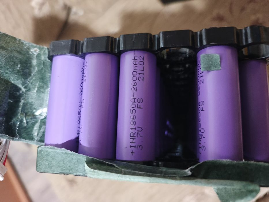 АКБ  18650А -2600 mAh (64штуки).