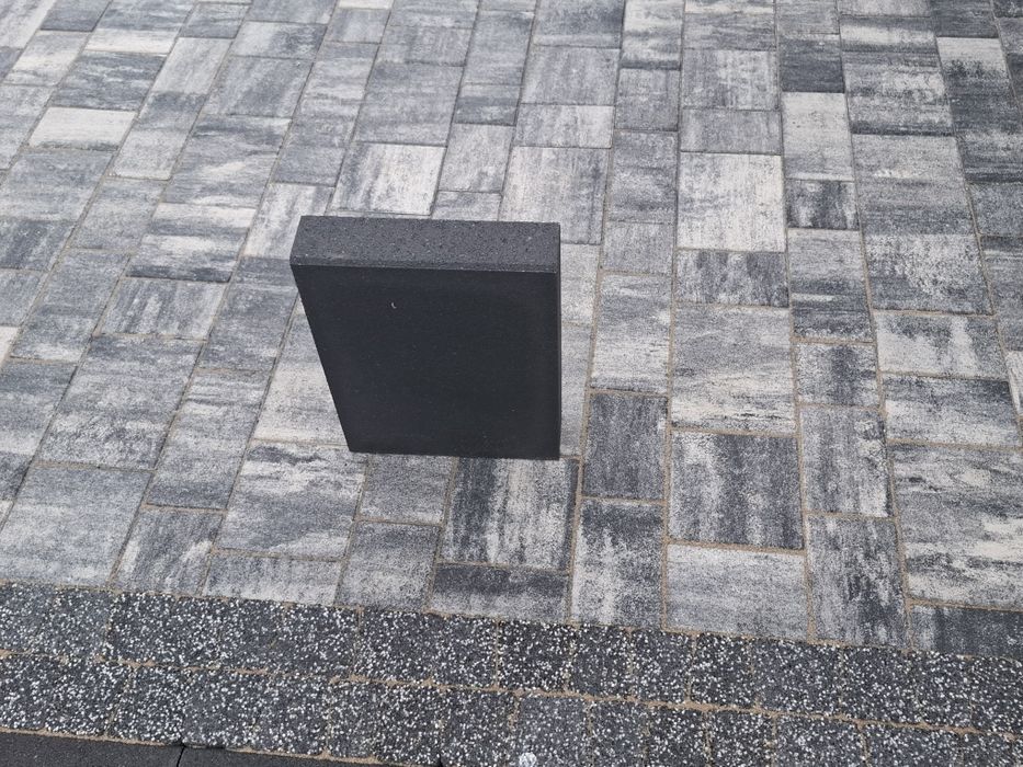 Palisada impari grafit