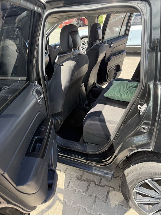 Продам jeep compass 2012