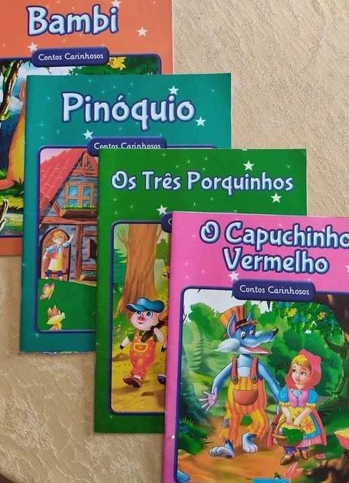 Coleção de 4 livros com Contos clássicos ilustrados