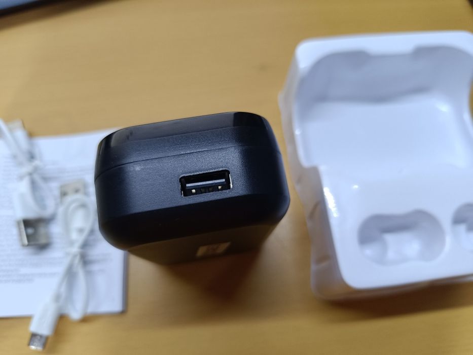 Беспроводные Bluetooth наушники гарнитура