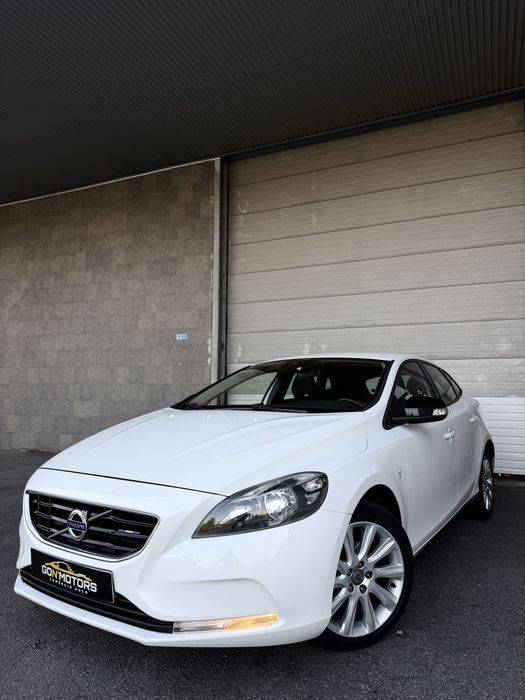Volvo V40 1.6 D2 Full Extras