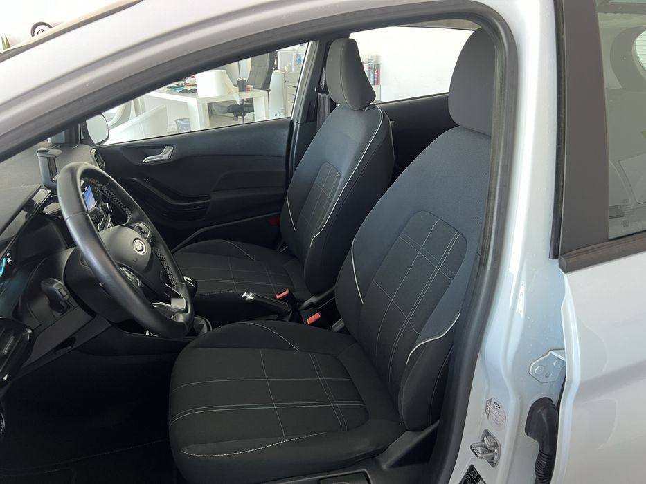 Ford Fiesta 1.1 TI-VCT Bsiness — photo 3