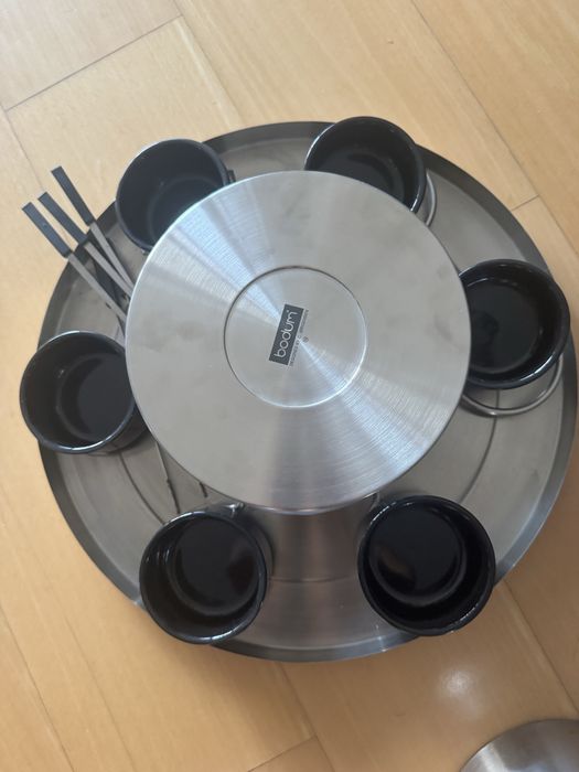 Fondue marca Bodum optimo para rodizio de carne, queijos, chocolate