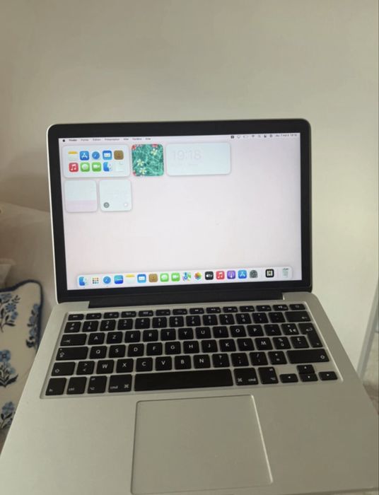 Computador Apple Mac macOS Monterey versão 12.7.6 MacBook Pro de 13 polegadas473681570930380802