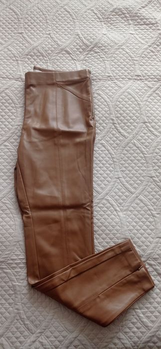 Legginsy z eko skóry 42 Bonprix