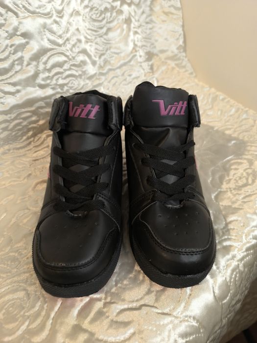 Buty sportowe typu adidasy nowe chłopiec dziewczynka rozmiar 32
