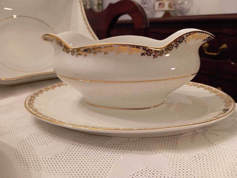 Serviço Jantar Vista Alegre 74 peças