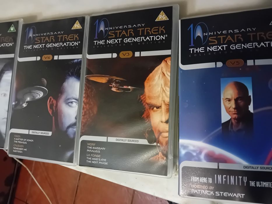 Conjunto de 5 Cassetes Vhs Star Trek 10th Anniversary