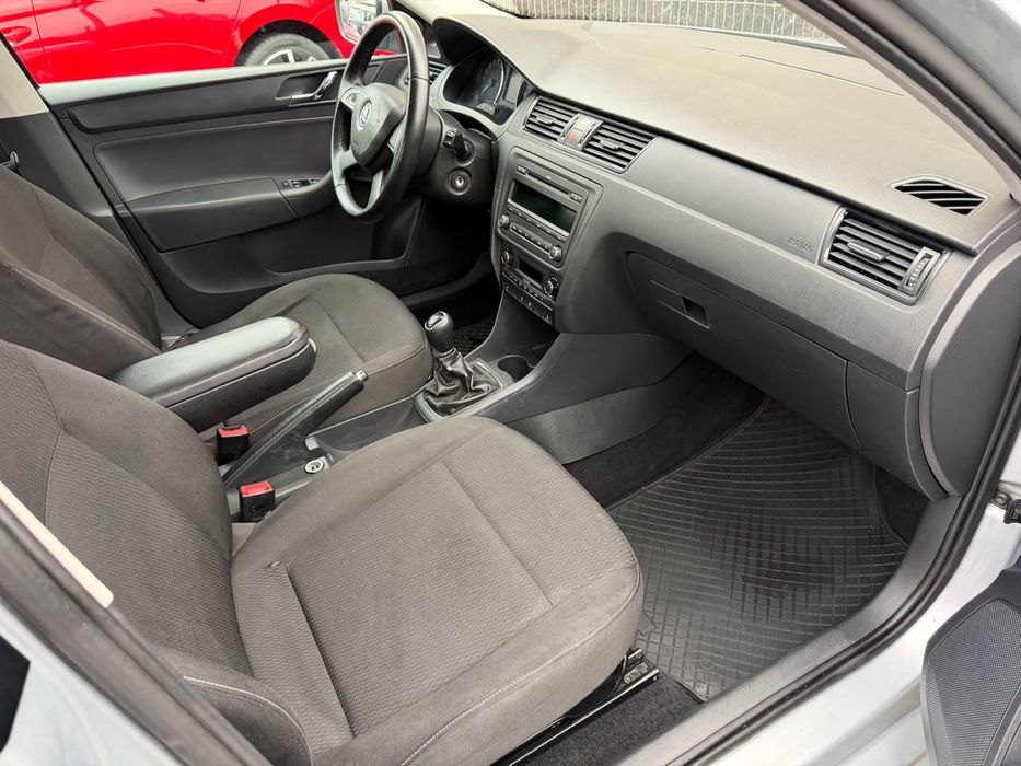 Продам Skoda Rapid 2013