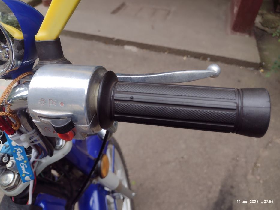 Китайский Мопед сингл.мотоцикл иж