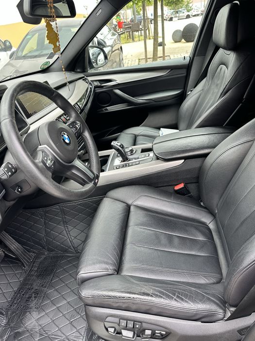 BMW X5 M50d impecavel