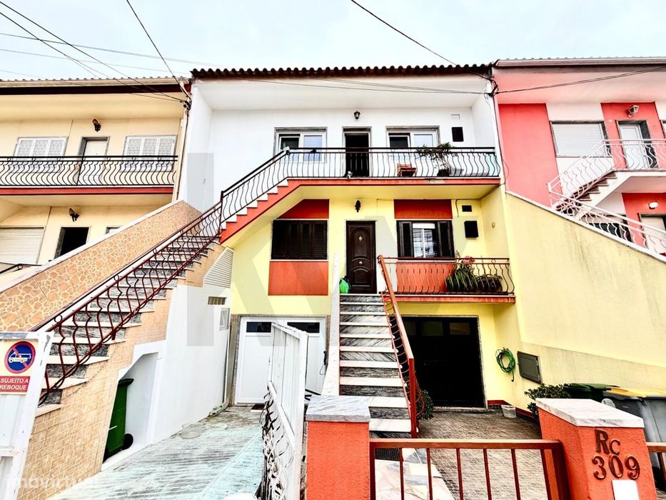 Andar De Moradia T3, Para Arrendamento Em Corroios
