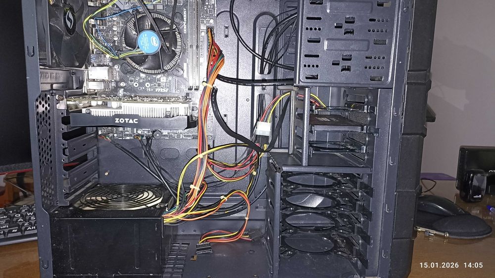 I Core i3-9100F + 16 GB DDR 4  + Zotac GF GTX 1050Ti 4 GB