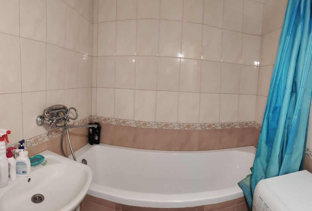 Продам 2к квартиру в Буче Тарасівська 10Б