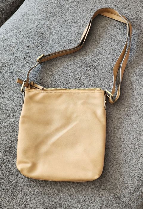 Torebka listonoszka F&F