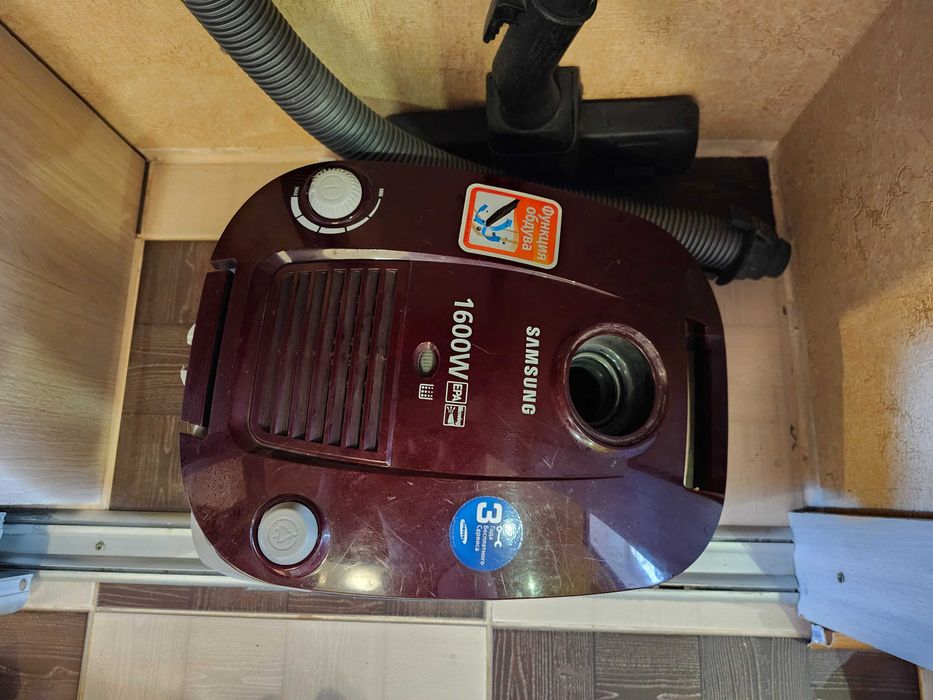 Продам Пилосос Samsung