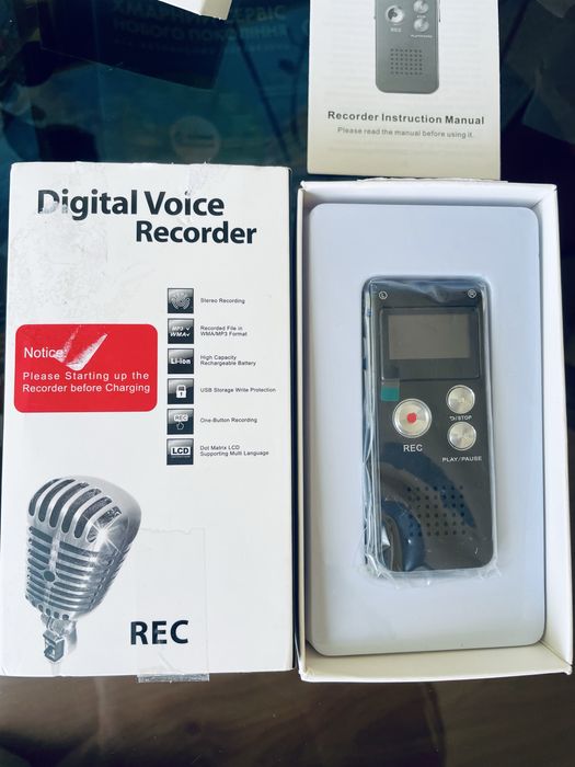 Диктофон + MP3 плеєр 8GB
